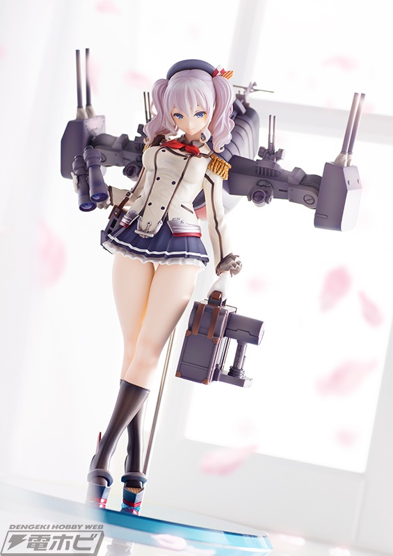 可憐な微笑みや魅惑のボディがたまらない！AMAKUNI『艦これ』鹿島の