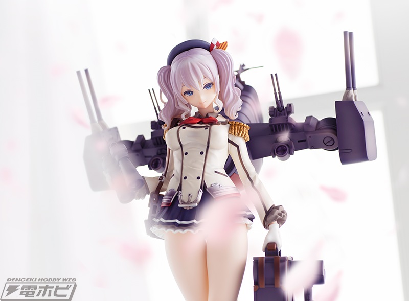 可憐な微笑みや魅惑のボディがたまらない！AMAKUNI『艦これ』鹿島の