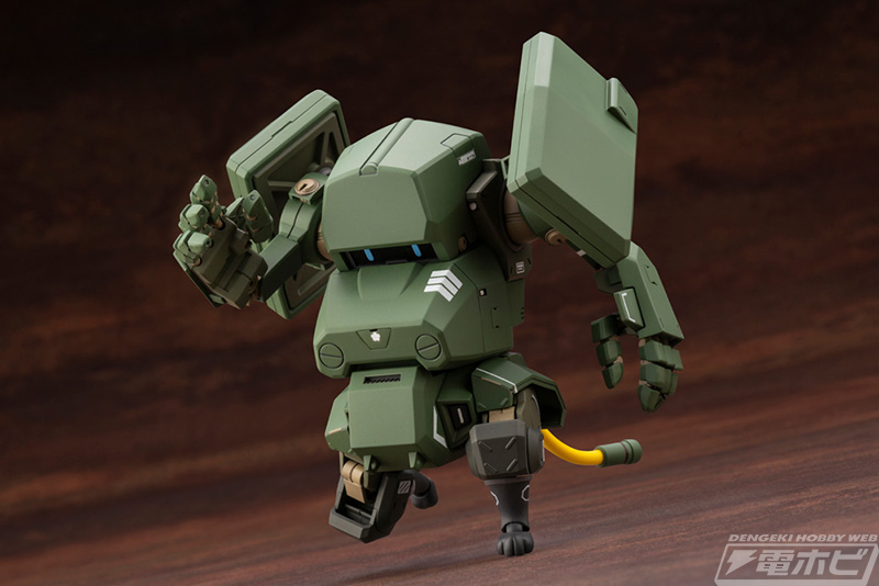 ハイスペックな可動ギミックを全高10センチのボディに搭載！ロボット
