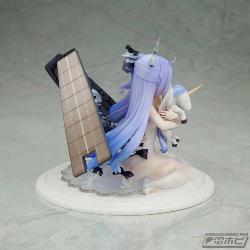 アズールレーン』より支援空母・ユニコーンが公式イラストを元に