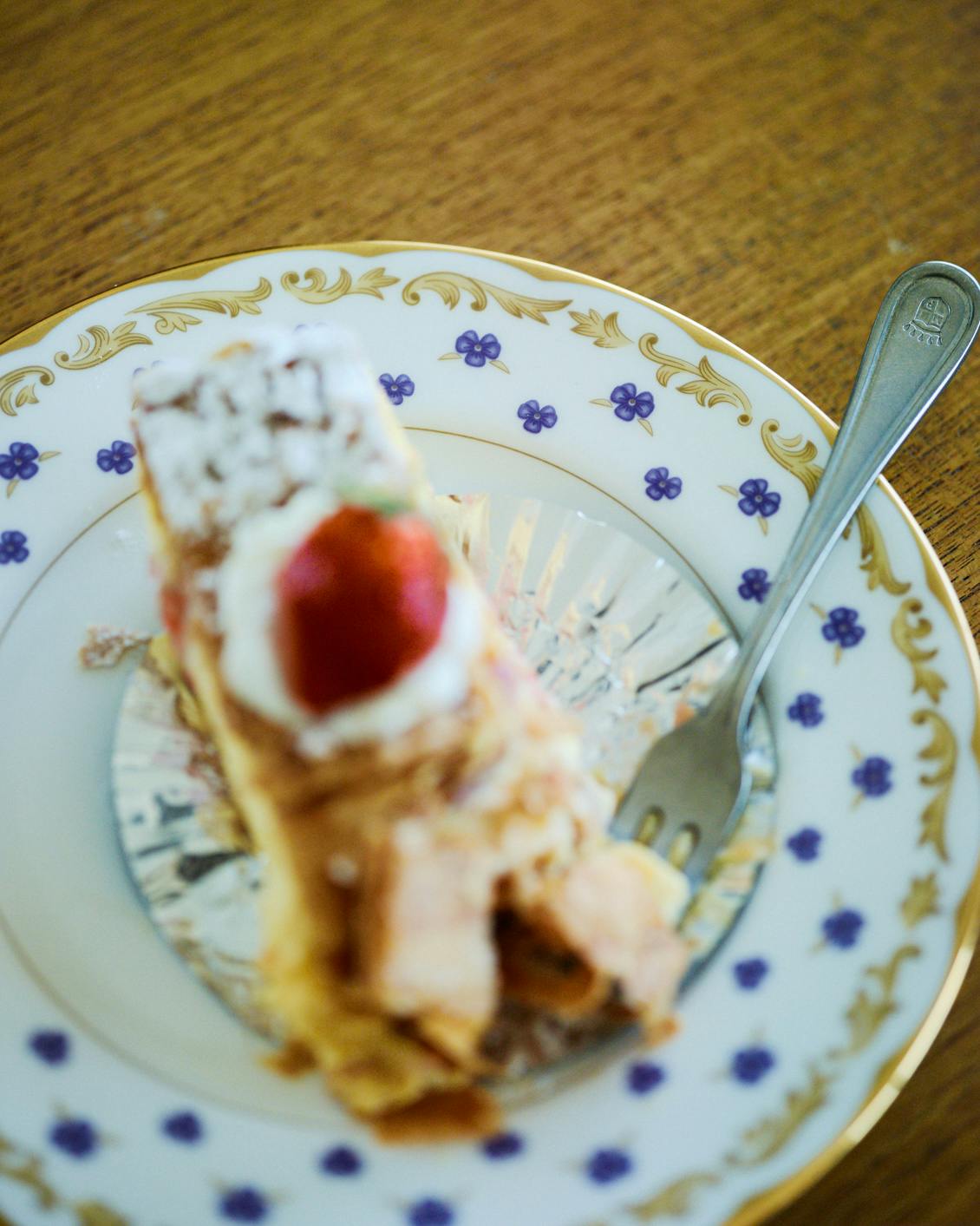 当店限定復刻】ビオラのケーキ皿 / 18cm / Noritake × KURASHI&Trips