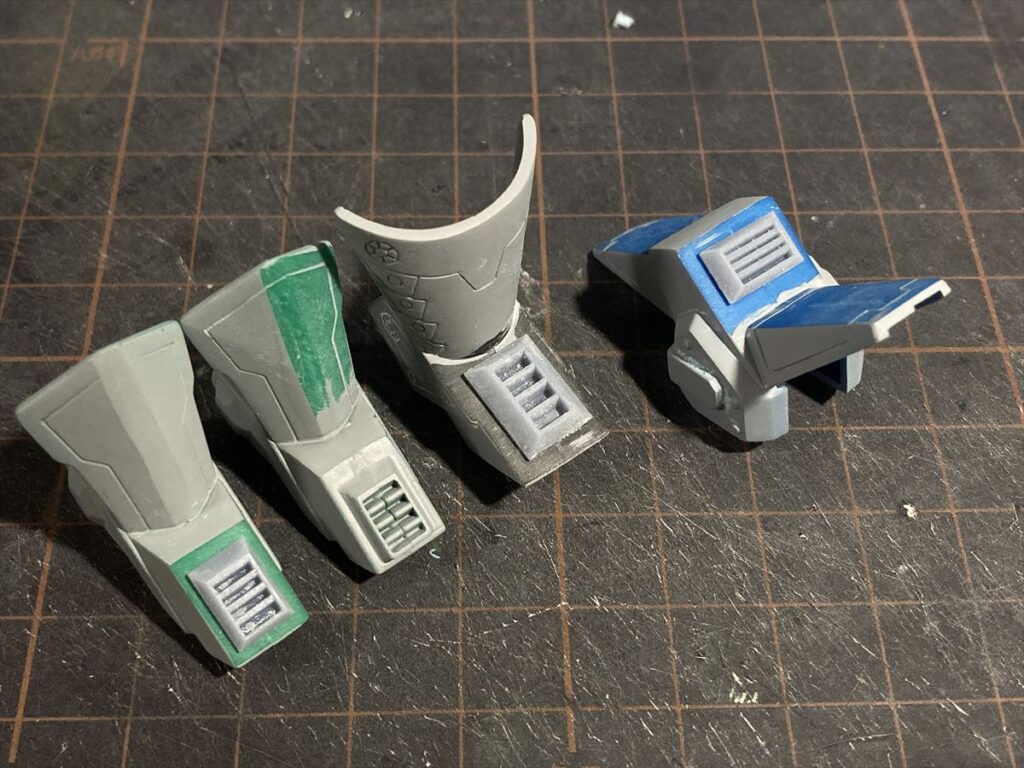 ほそプラネット | BB戦士 新荒烈駆主 雷頑駄無 初代頑駄無大将軍を作る