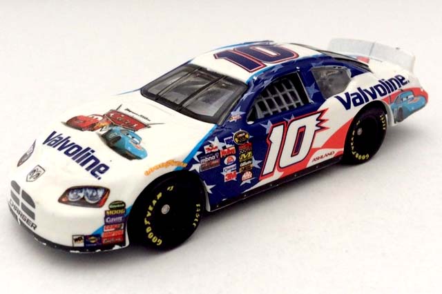 DODGE CHARGER STOCK CAR のレビュー！HW RACE TEAMカラーのNASCAR