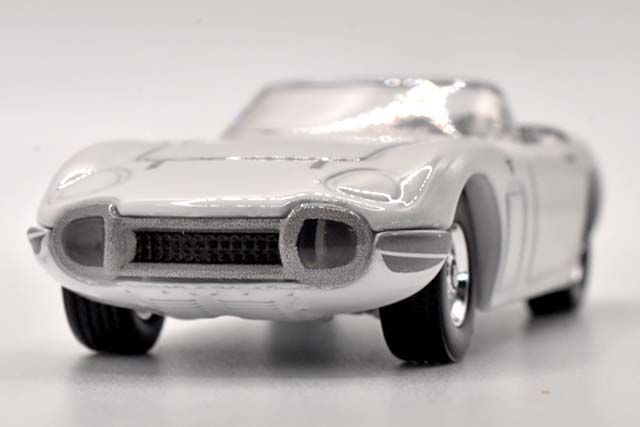 TOYOTA 2000GT ROADSTERのレビュー！映画「007は二度死ぬ」の劇中車