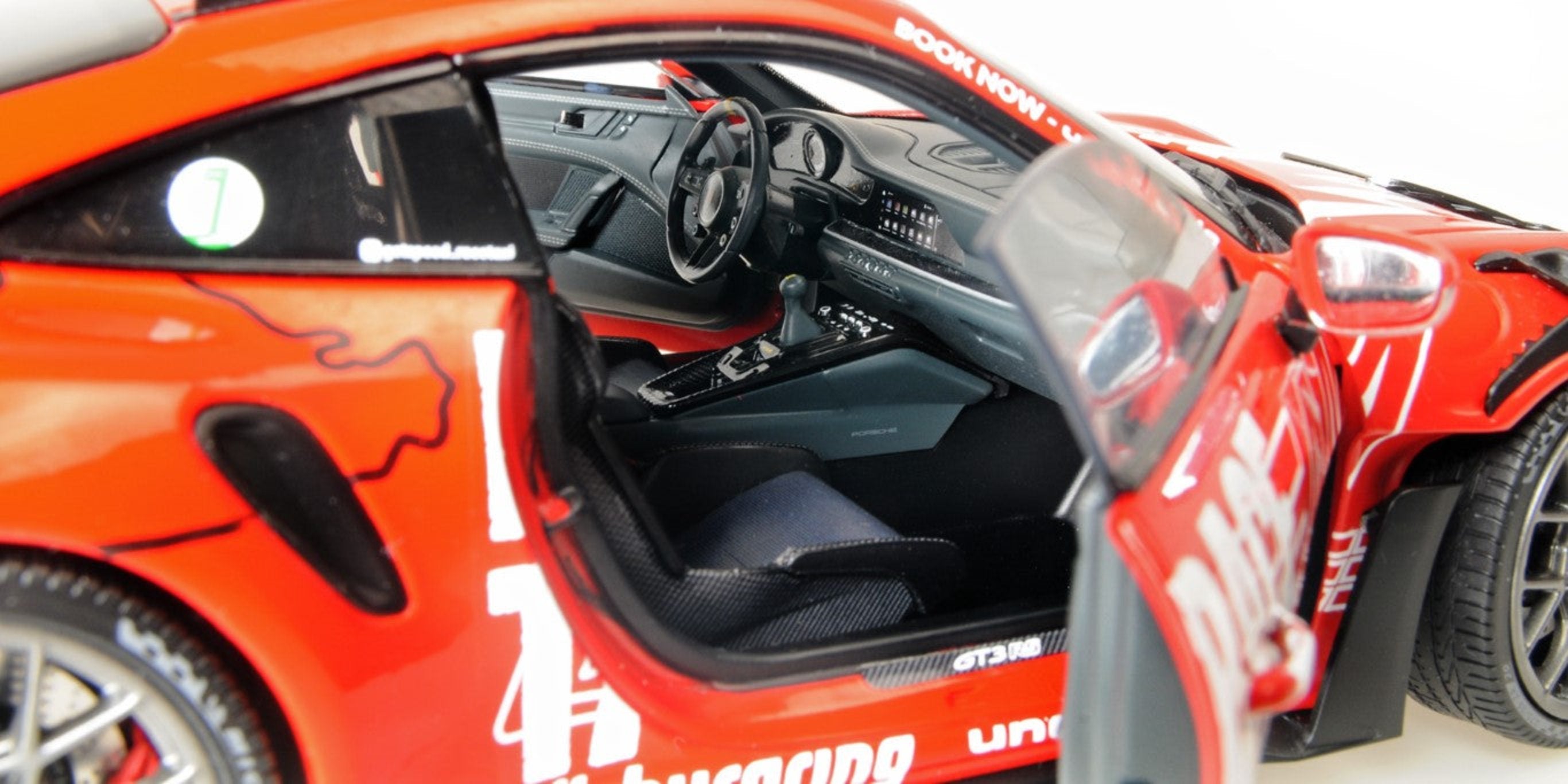 MINICHAMPS 1:18 PORSCHE 911 (992) GT3RS 2024 RED GETSPEED RACE