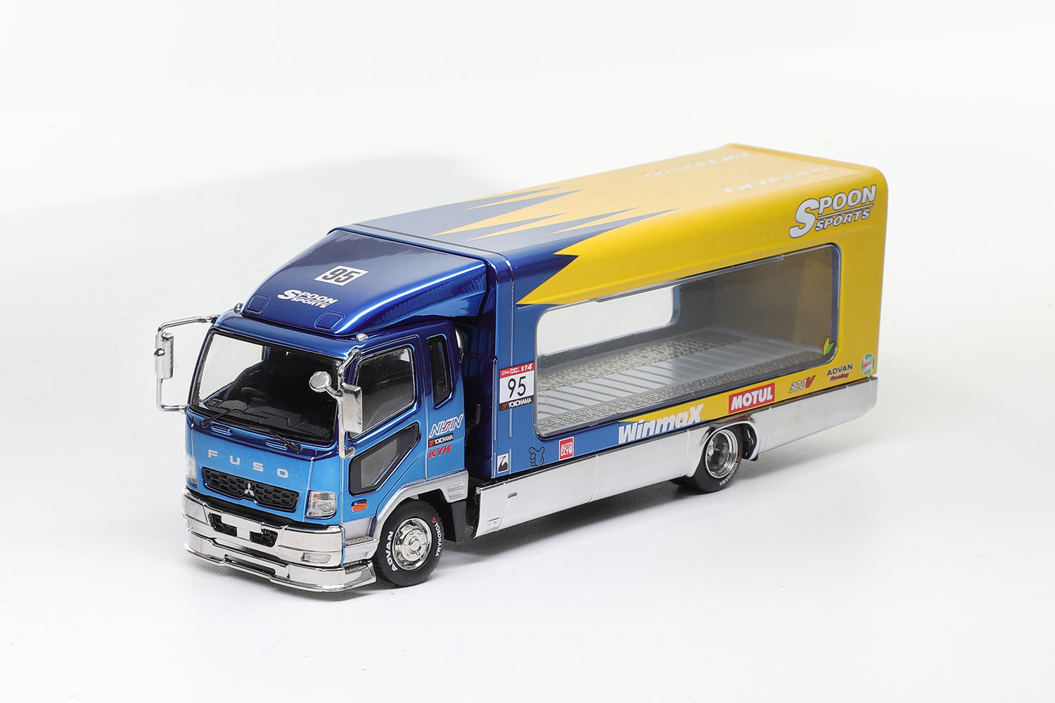 Shadow Pro 1:64 Mitsubishi Fuso Fighter(1024) 2017 -SPOON CHROME