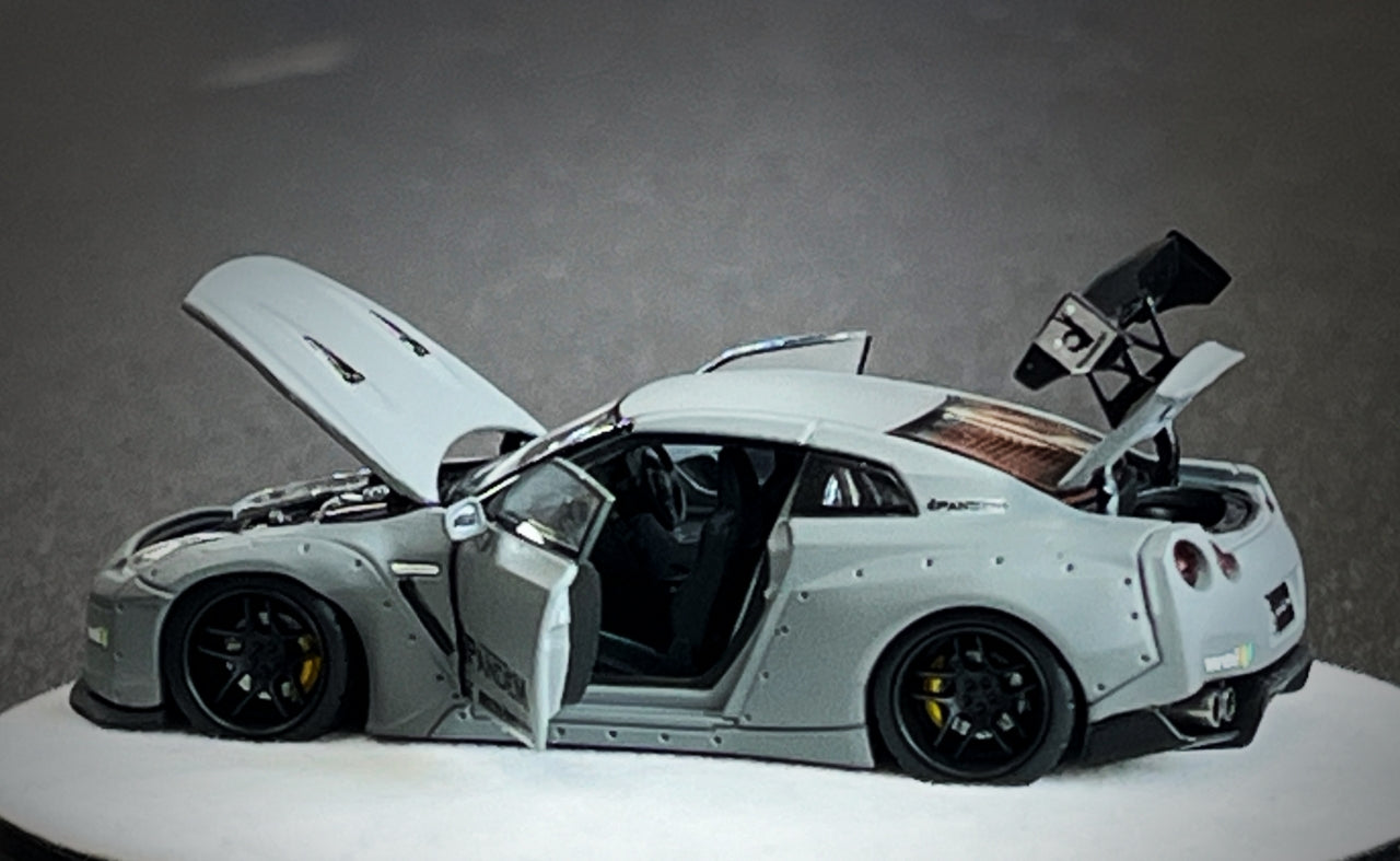 PGM 1:64 Nissan Rocket Bunny GTR R35 Combat Grey PGM-640703 (2