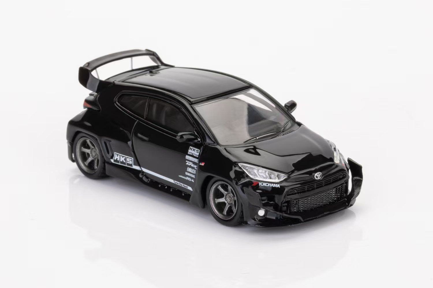 Preorder] Fuji 1:64 Toyota GR Yaris Pandem Rocket Bunny wide body