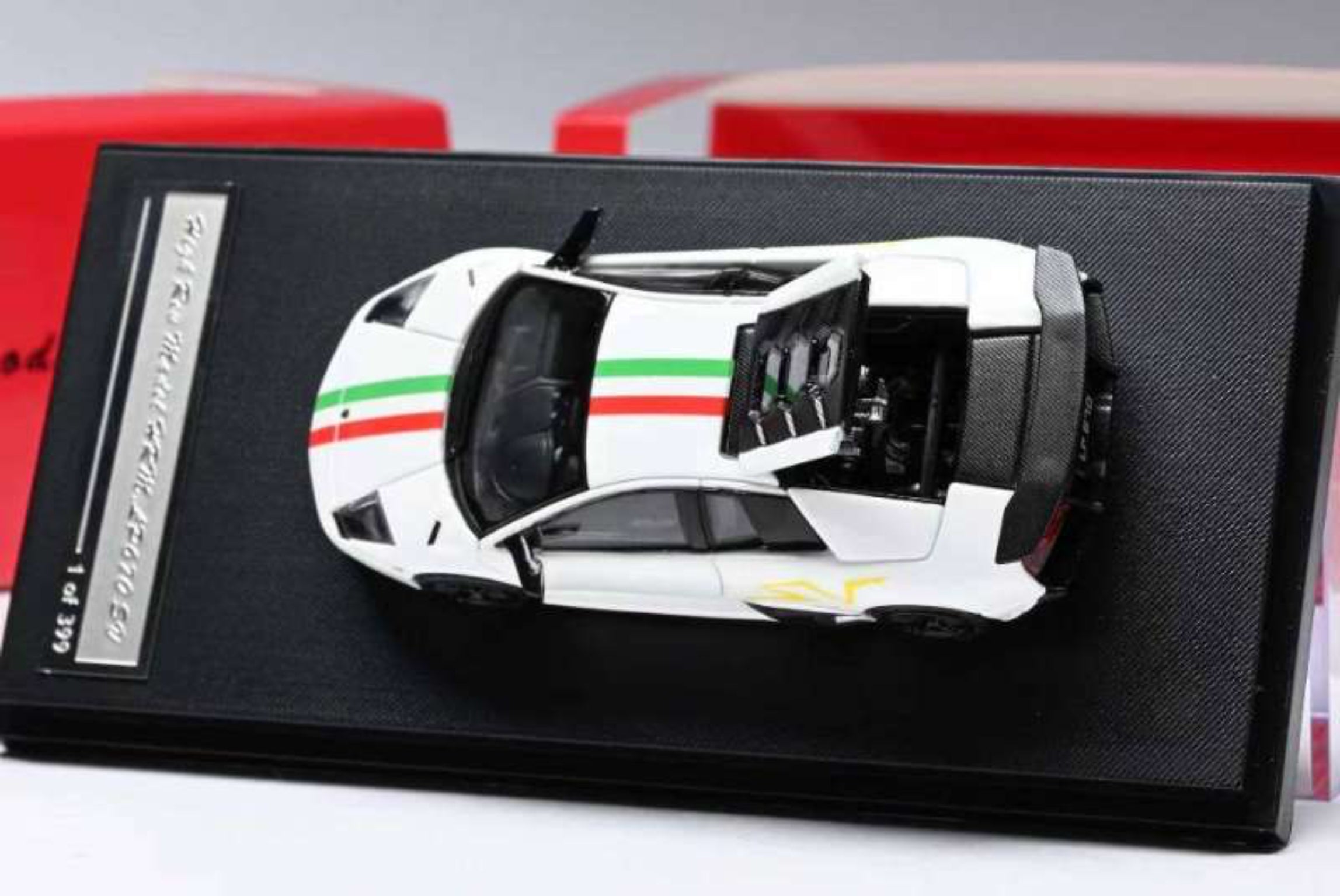 High Rev Model HRM 1:64 Lamborghini Murcielago LP670-4 SV (2
