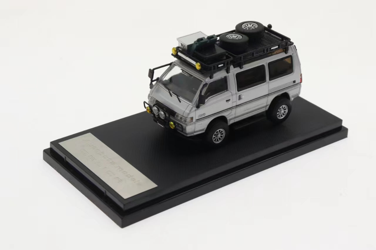 Autobots Models 1:64 Mitsubishi Delica Off-Road Version (5 Colors