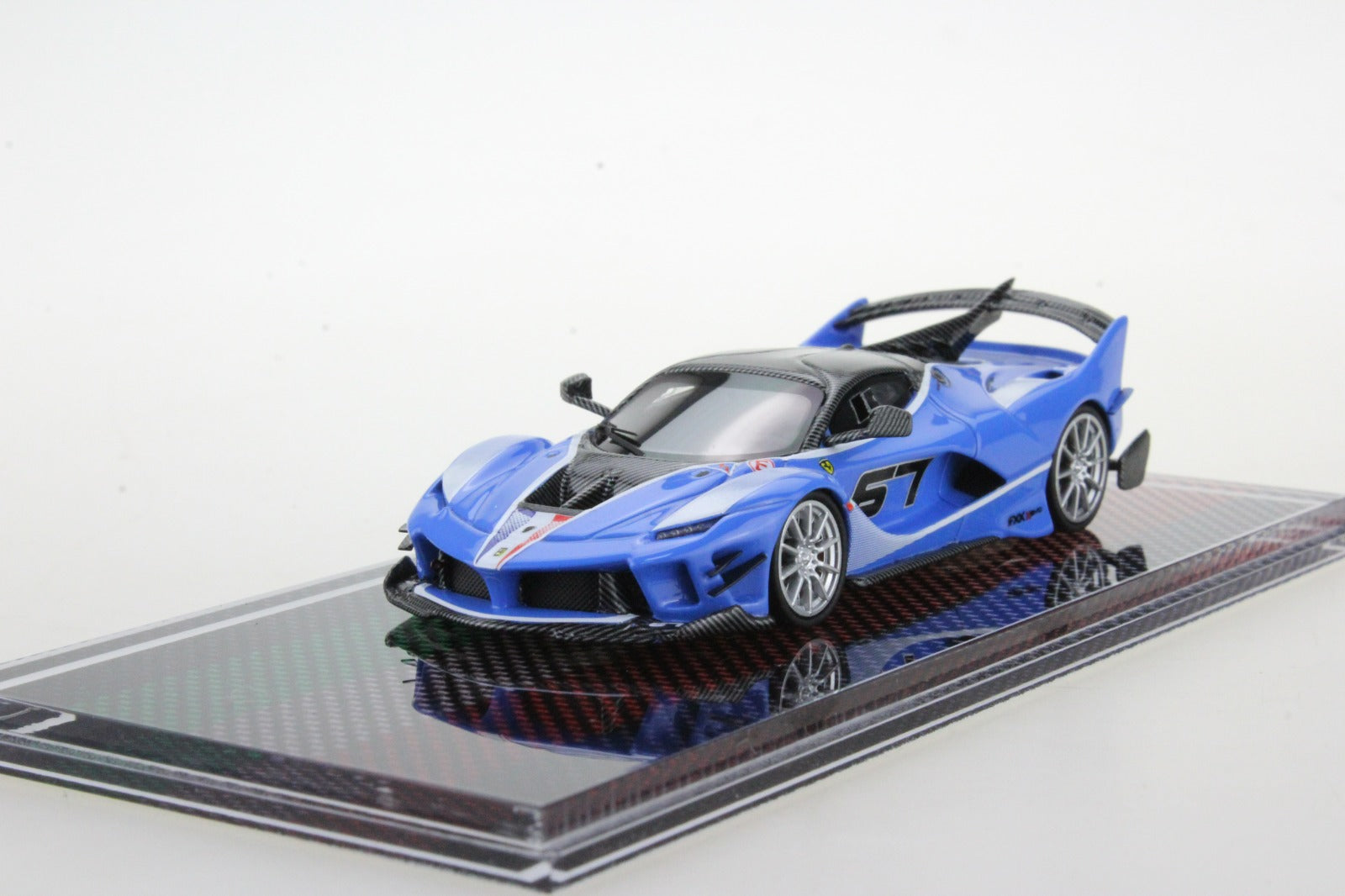 U2 1:64 Ferrari FXX-K EVO (4 Colors) – Horizon Diecast