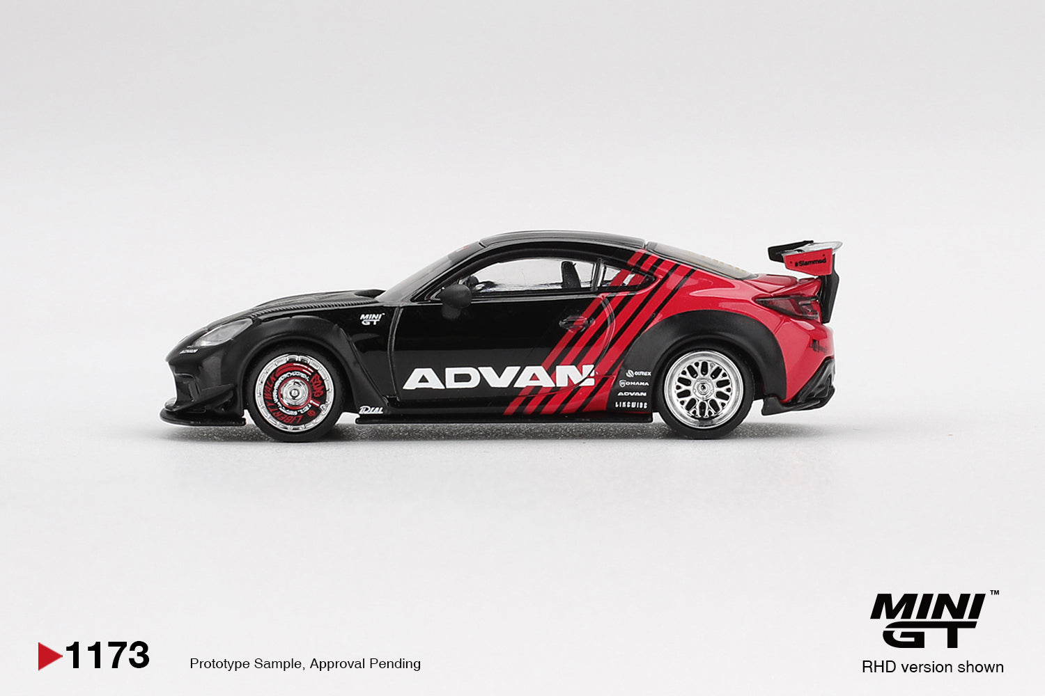 Preorder] Mini GT 1:64 Toyota GR86 LB Nation Advan MGT01173-BL