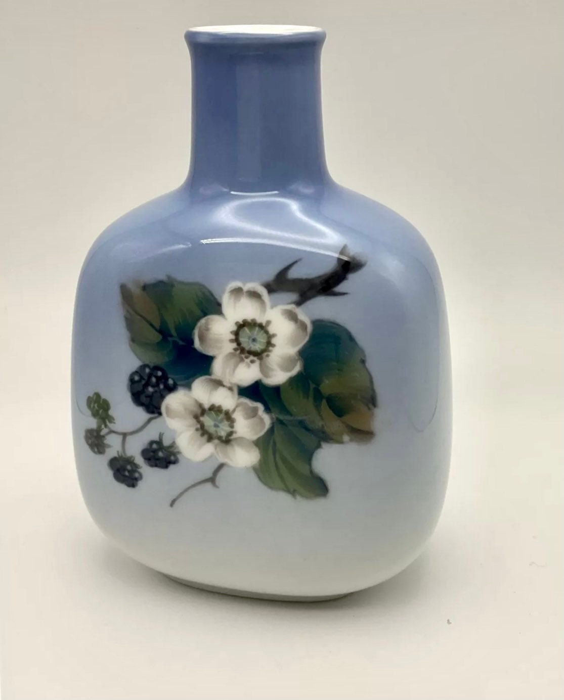 ヴィンテージ ロイヤルコペンハーゲン 花瓶 ブラックベリーと花 288