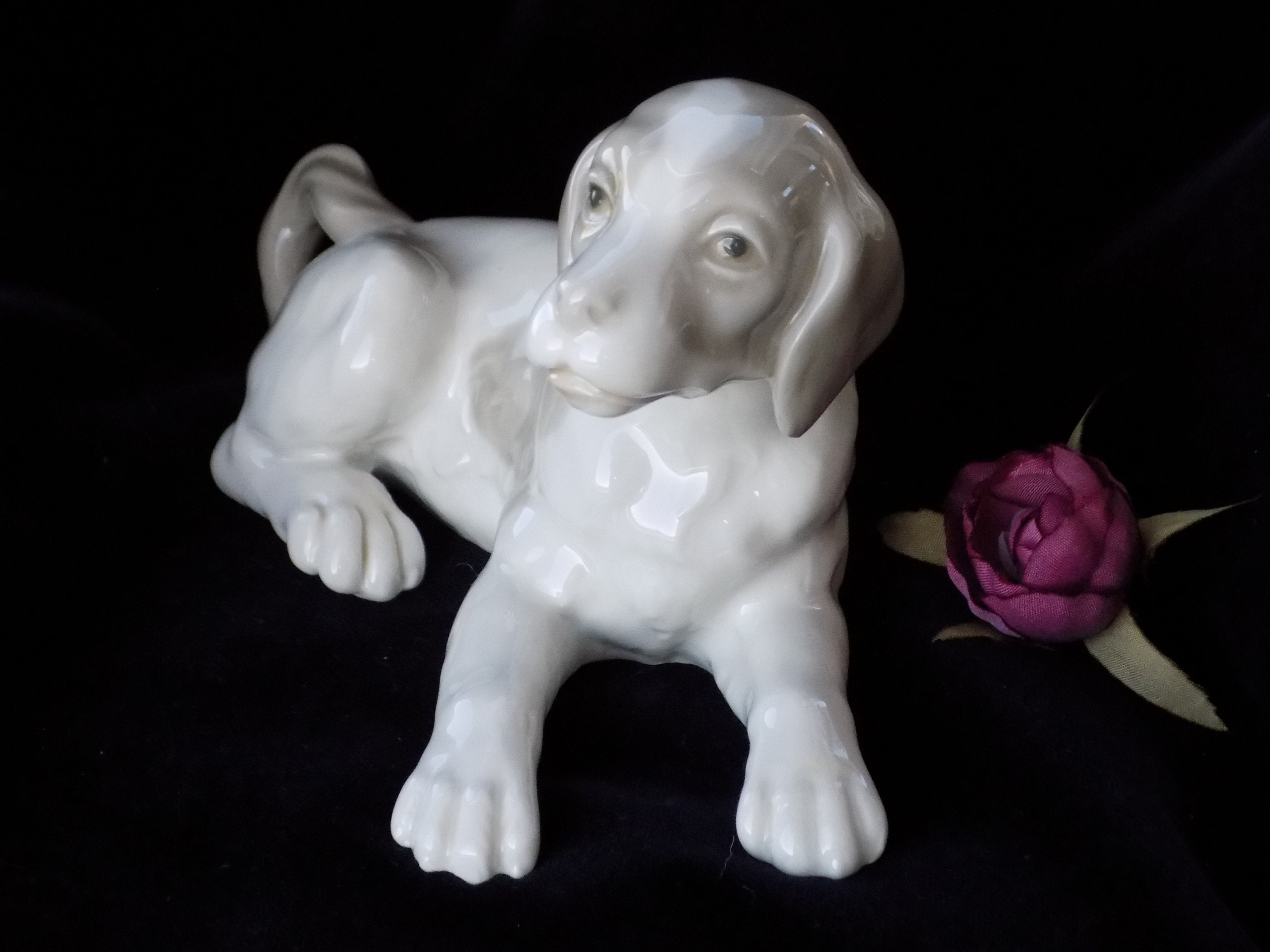 NAO BY LLADRÓ Porcelain Dog Figurine.retired Nao by Lladró Animal