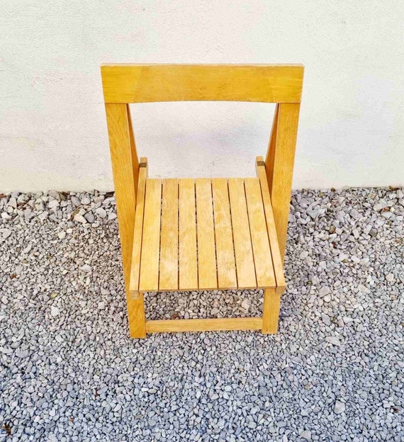 Mid Century Modern Folding Wooden Chair / Vintage Nature Folding