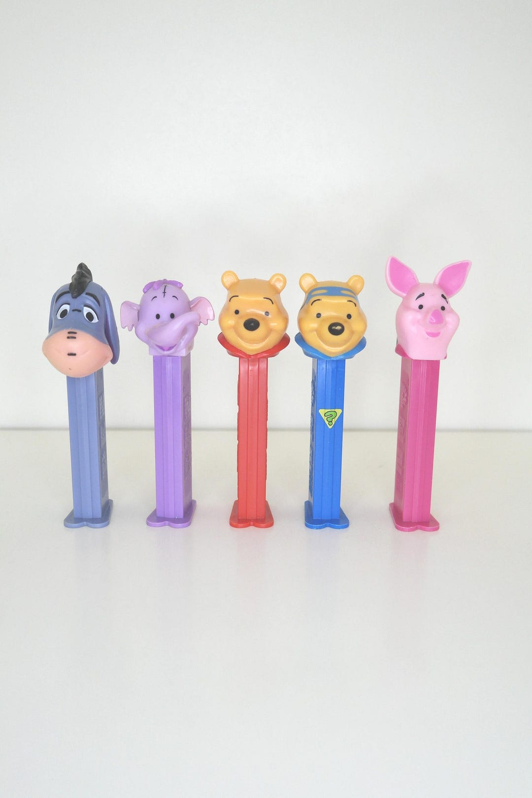 ディズニーのくまのプーさんPEZディスペンサー - お好みのPEZをお選び