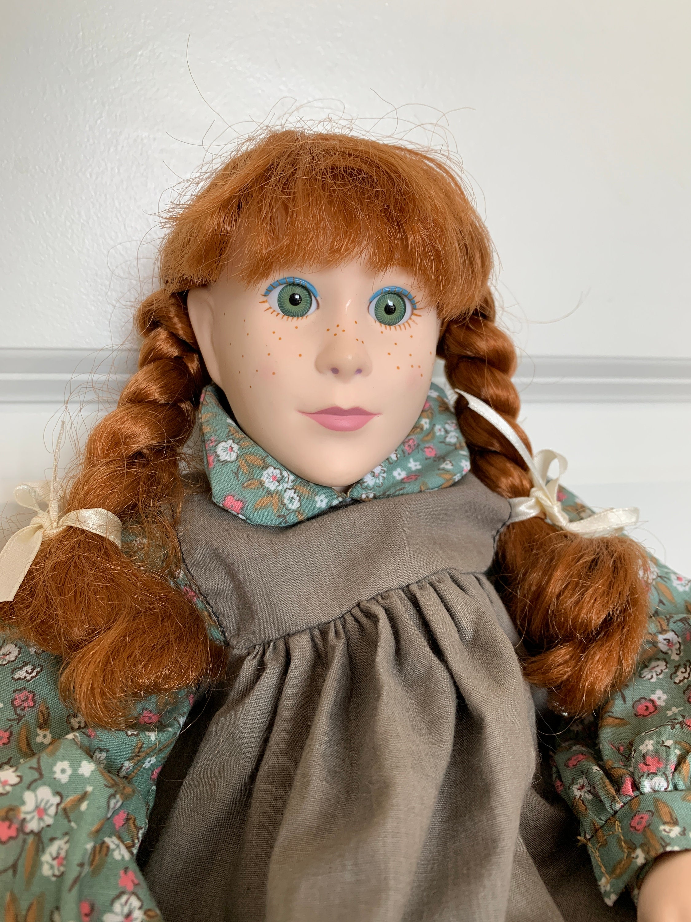 Vintage 1989 Anne of Green Gables 17” Doll Irwin Toys Vinyl Face