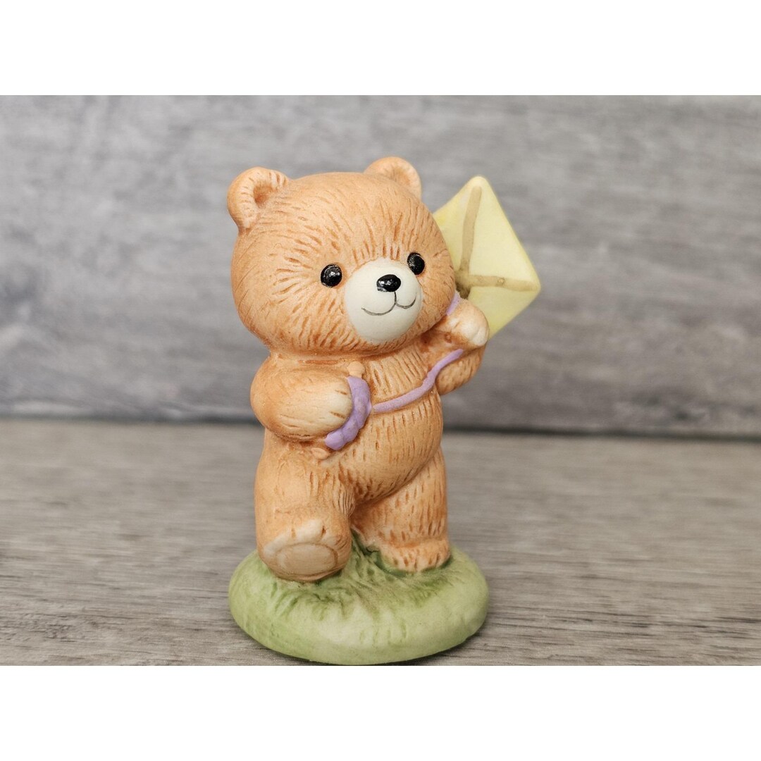 Russ Berrie Co Vintage Ceramic Bear & Kite Figurine Gift