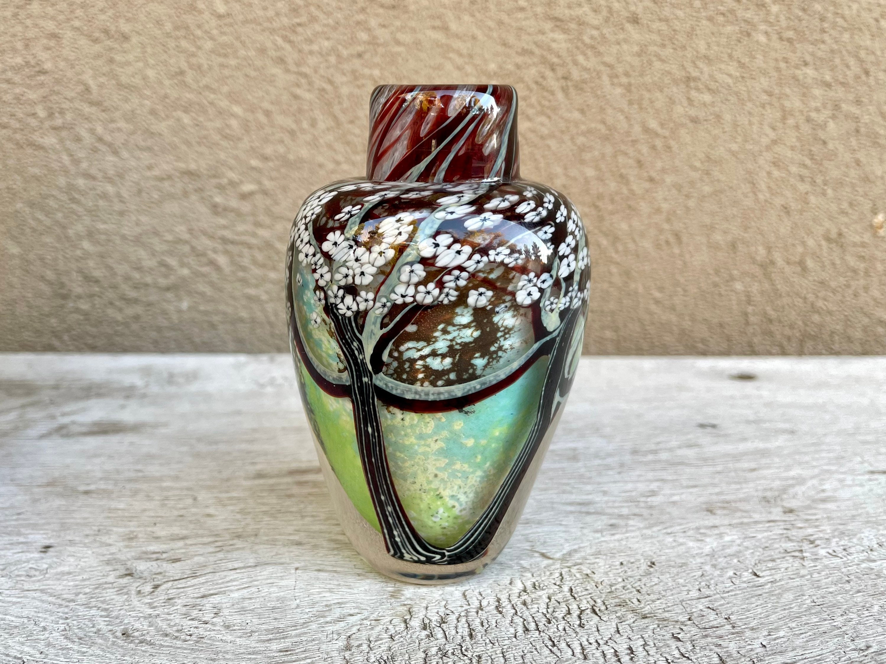 1982 Orient & Flume Hand Blown Art Glass Vase or Paperweight