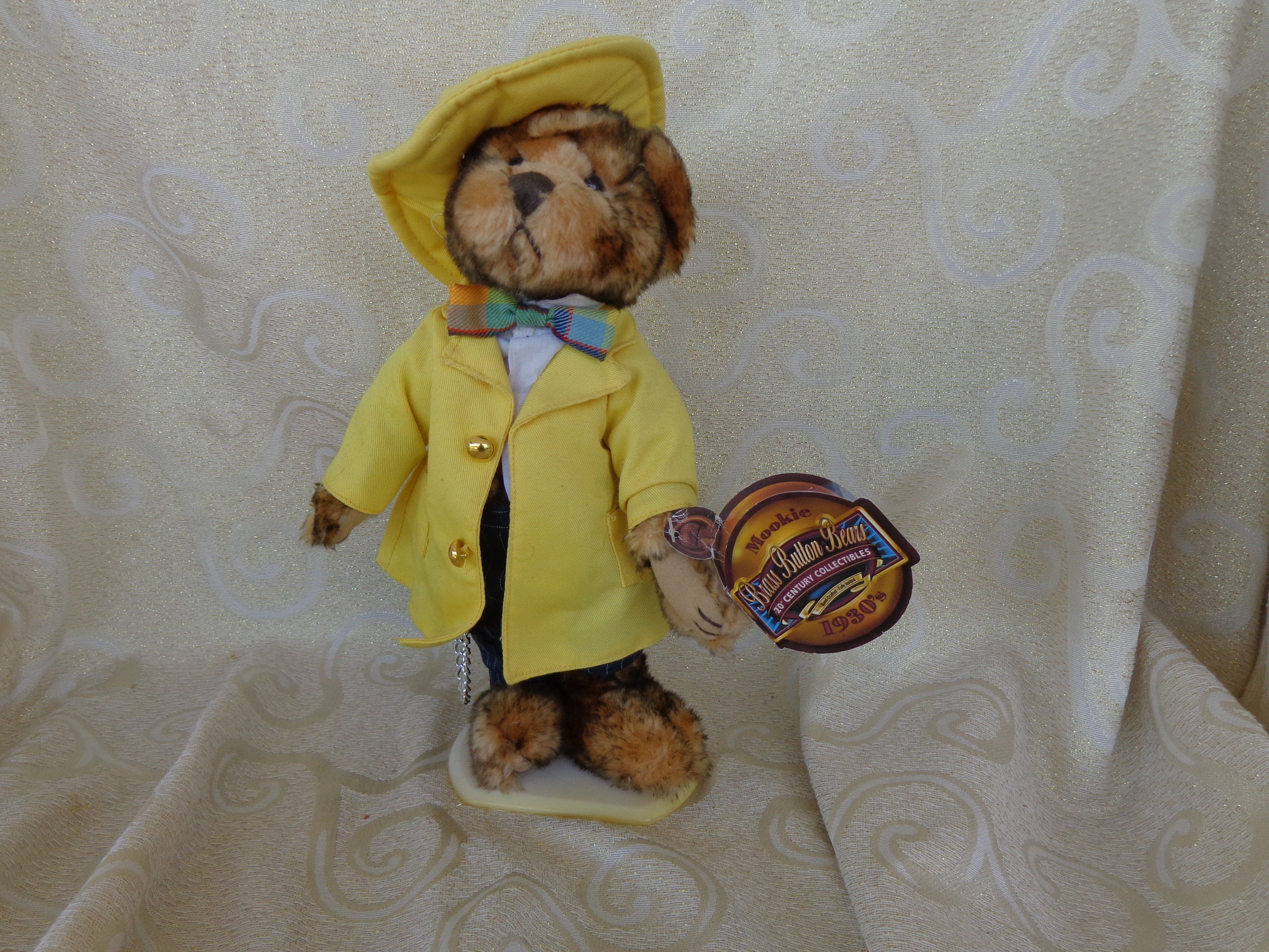 BRASS BUTTON BEARS - Pickford 