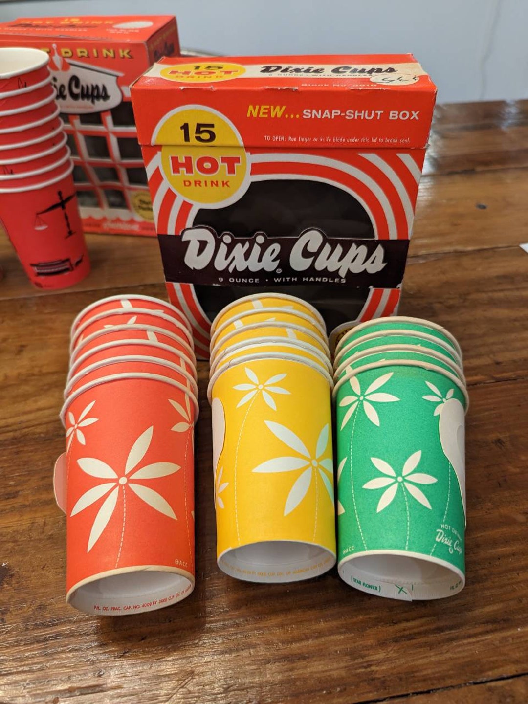 NOS 1950's Star Flower Dixie Cup Brand - Old & Original Vintage