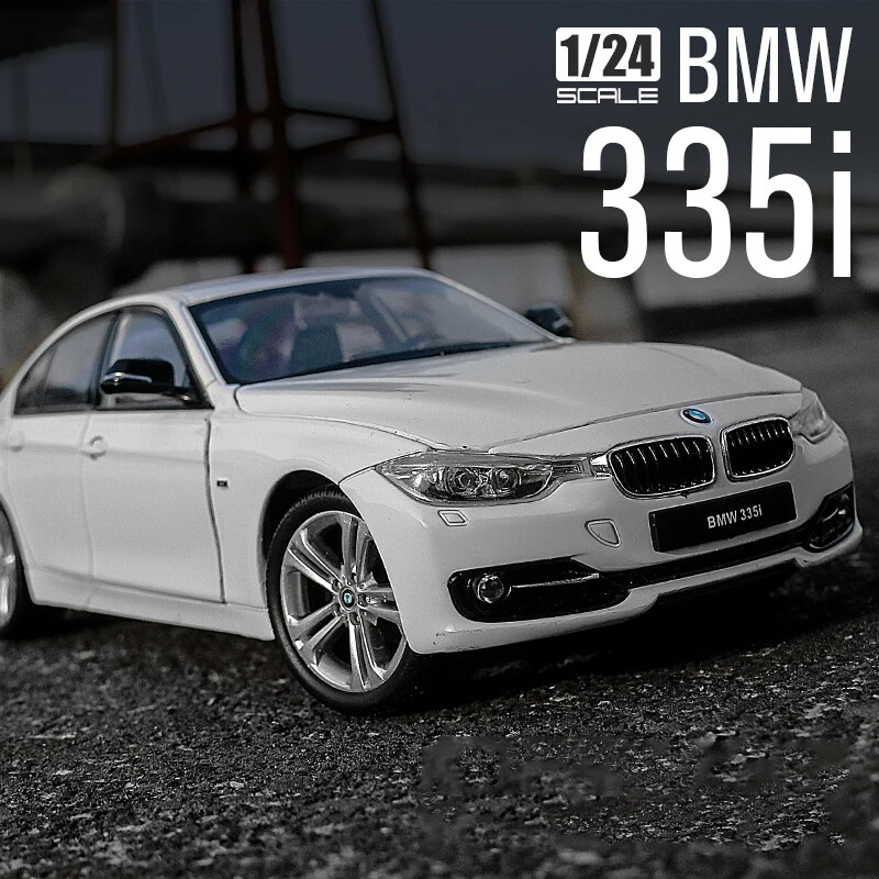 WELLY 1:24 335i Alloy Car Model Diecast Toy Vehicle Car Model