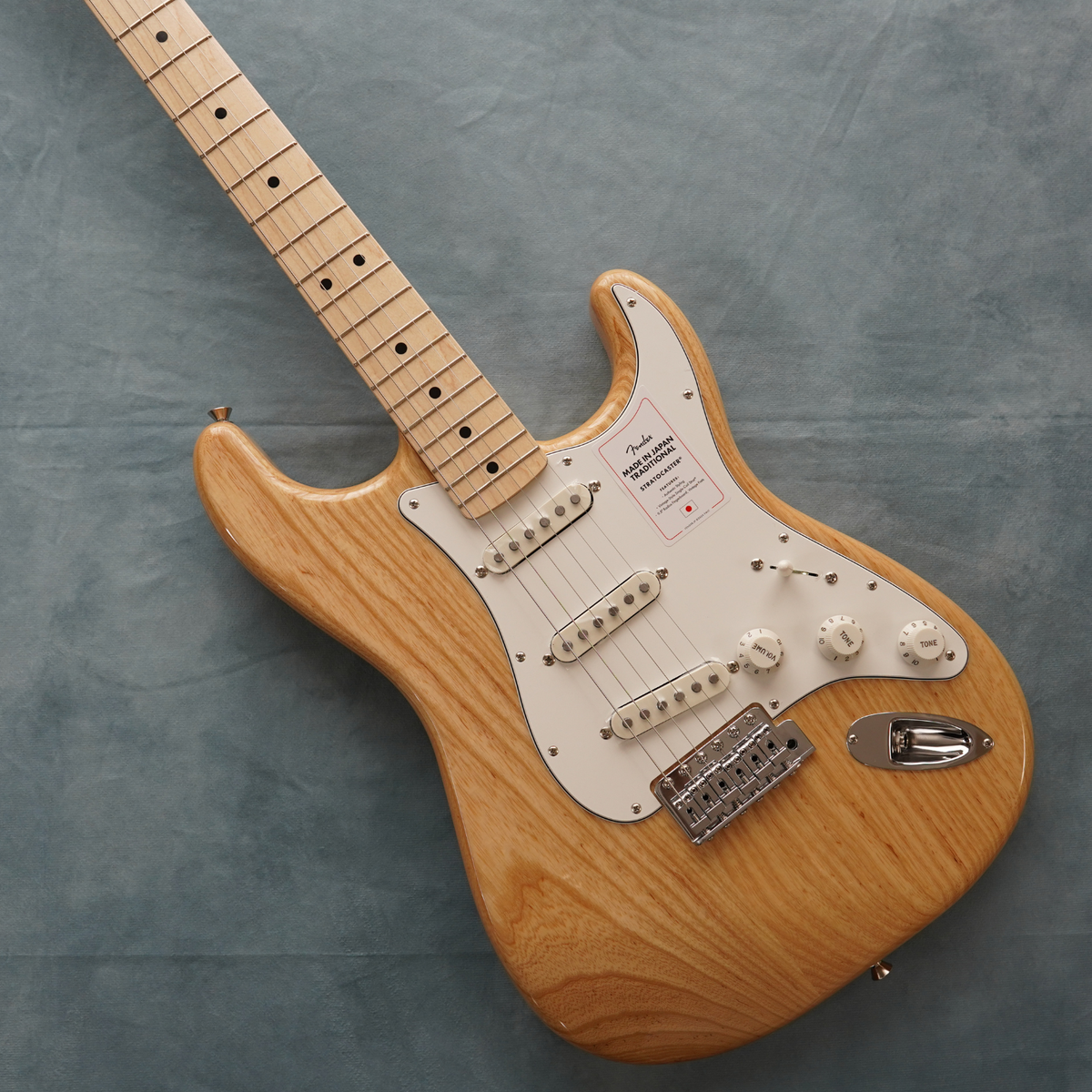 Fender Made in Japan Traditional 70s Stratocaster Maple
