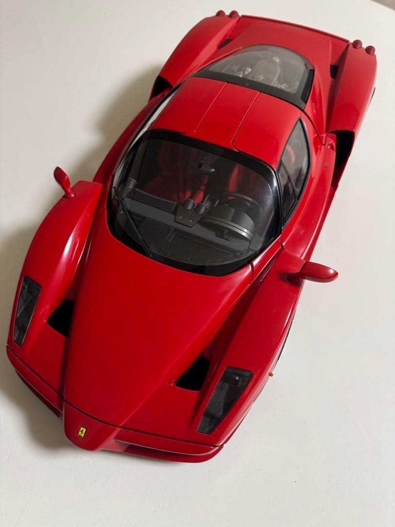 DeAgostini Ferrari Gran Turismo 1/18 Enzo Ferrari Model with