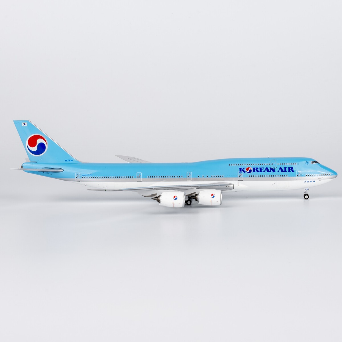 1:400 NGmodels Korean Air Boeing 747-8 Passenger Airplane Diecast