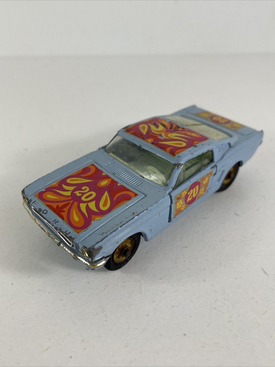 vintage Corgi 348 MUSTANG FASTBACK 2-2 FLOWER POWER Stock Racing