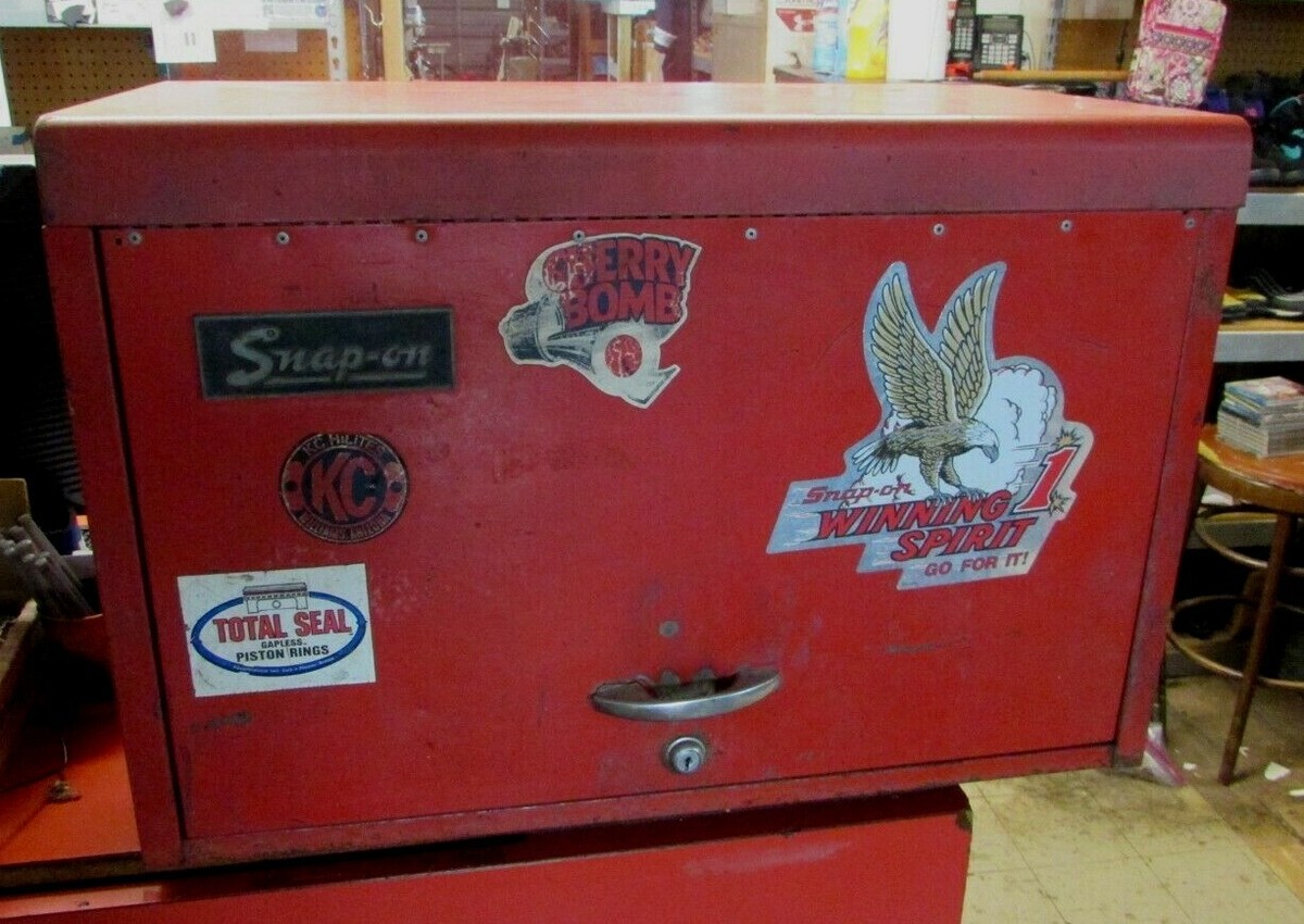 Vintage Red Snap On KRA-59C KRA59C 9 Drawer Top Toolbox Chest 1977