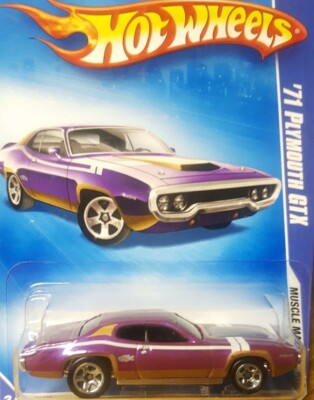 Hot Wheels Muscle Mania 1971 '71 Plymouth GTX Purple 1:64 Scale