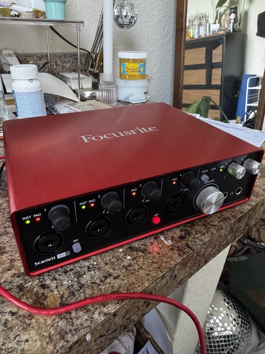 Focusrite Scarlett 18i8 (2nd Gen) 18 Channel USB Audio Interface