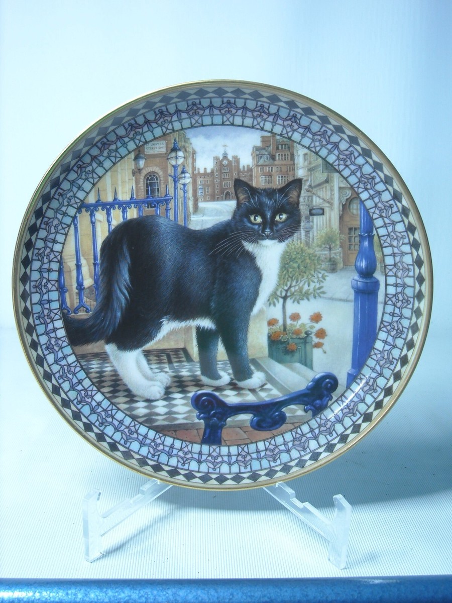 Choose ONE OR MORE Lesley Anne Ivory CATS Plates Danbury Mint Cat