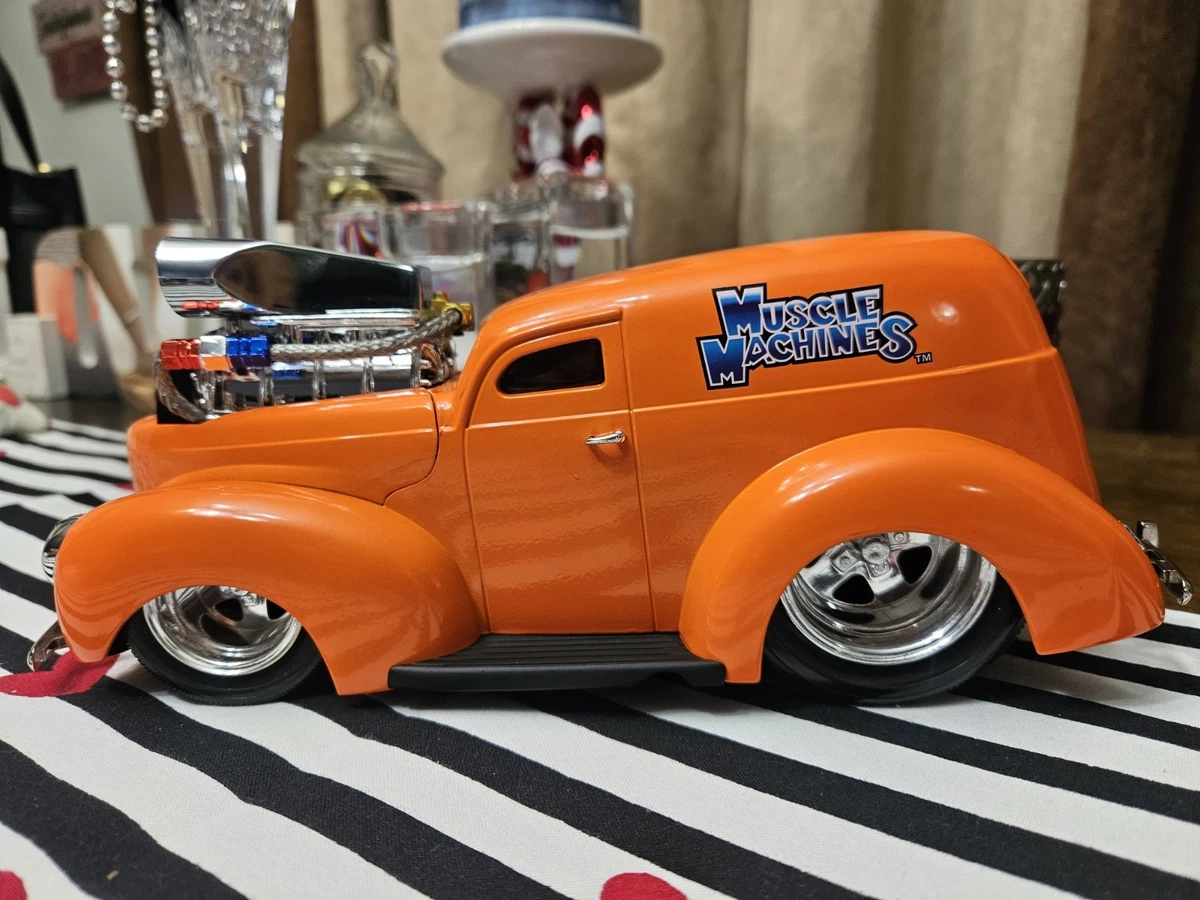 Muscle Machines Ford 1:18 Scale Diecast Cars, Trucks & Vans for
