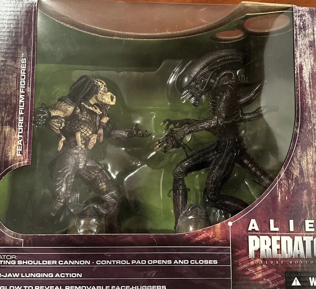 McFarlane Toys - Movie Maniacs Series 5 - Alien & Predator Deluxe