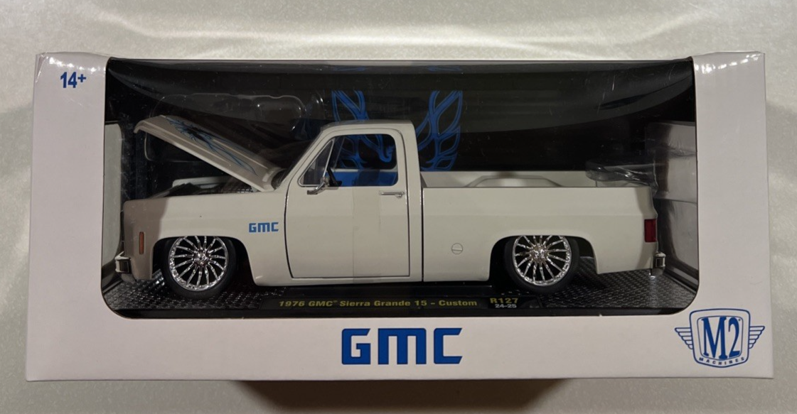 NEW 2024 M2 Machines R127 24-25 1976 GMC Sierra Grande 15 Custom