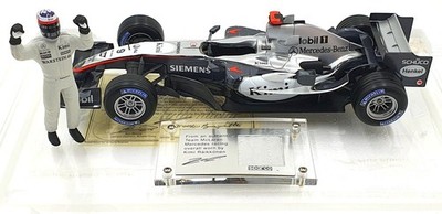 1/18 Hot Wheels McLaren MERCEDES Mp4/20 of Kimi Raikkonen 2005