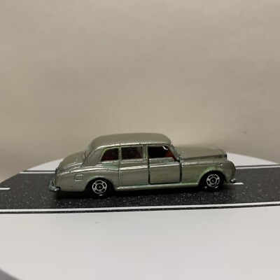 Tomica Tomy Rolls-Royce Phantom VI NO. F6 Gold/Silver - 1/78 VTG