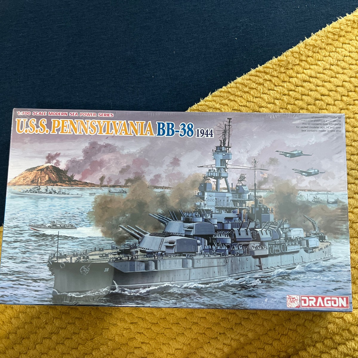 Dragon USS Pennsylvania BB 38 1944 Battleship Model Modern Sea
