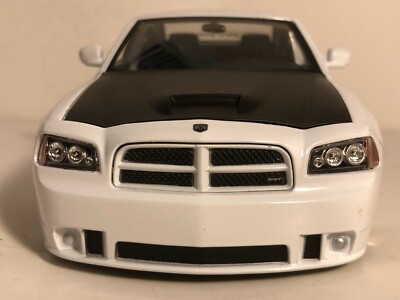 JADA BIGTIME MUSCLE BTM 2006 DODGE CHARGER SRT8 WHITE 1:24 NEW NO