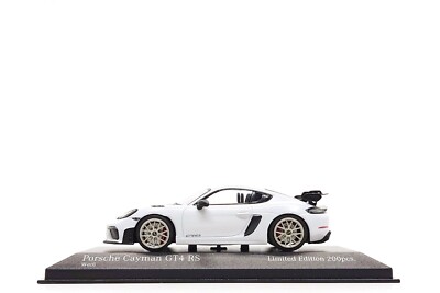 Minichamps 1:43 Porsche 718 Cayman GT4 RS (982) in White / Neodyme
