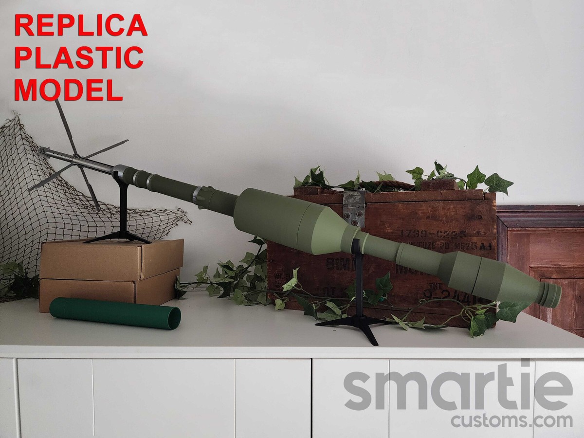FAKE RPG-7 PG-7VR 105mm Tandem Charge Rocket Grenade - Plastic