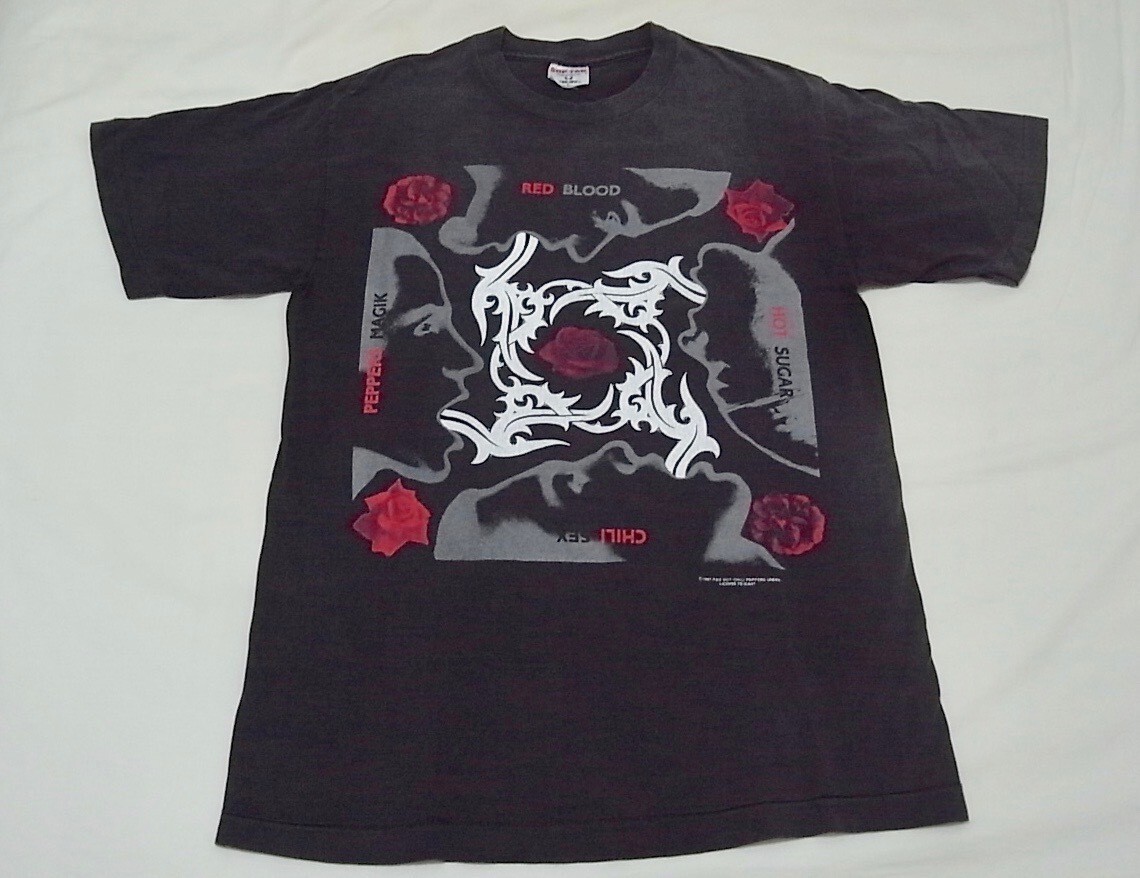RED HOT CHILI PEPPERS T-shirts Black Size L 90's Original Vintage