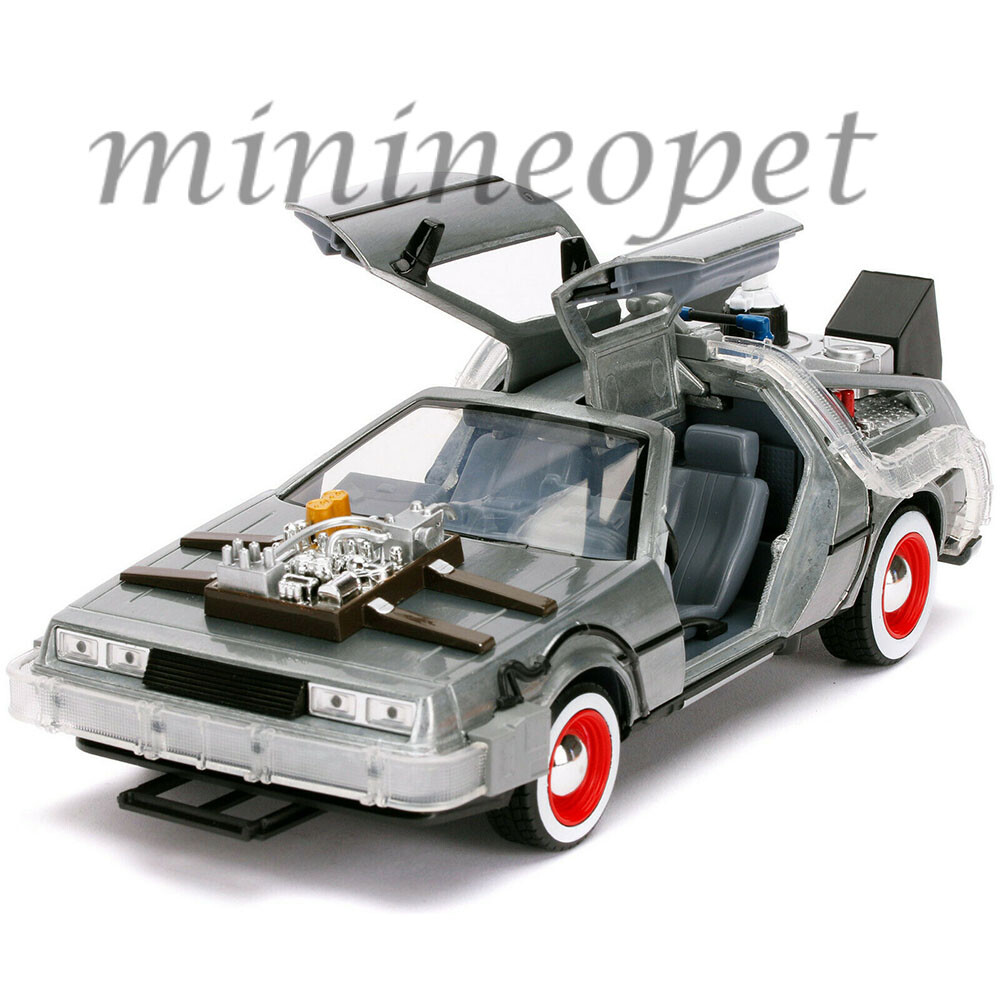JADA 32166 BACK TO THE FUTURE III 3 DMC DELOREAN TIME MACHINE 1/24