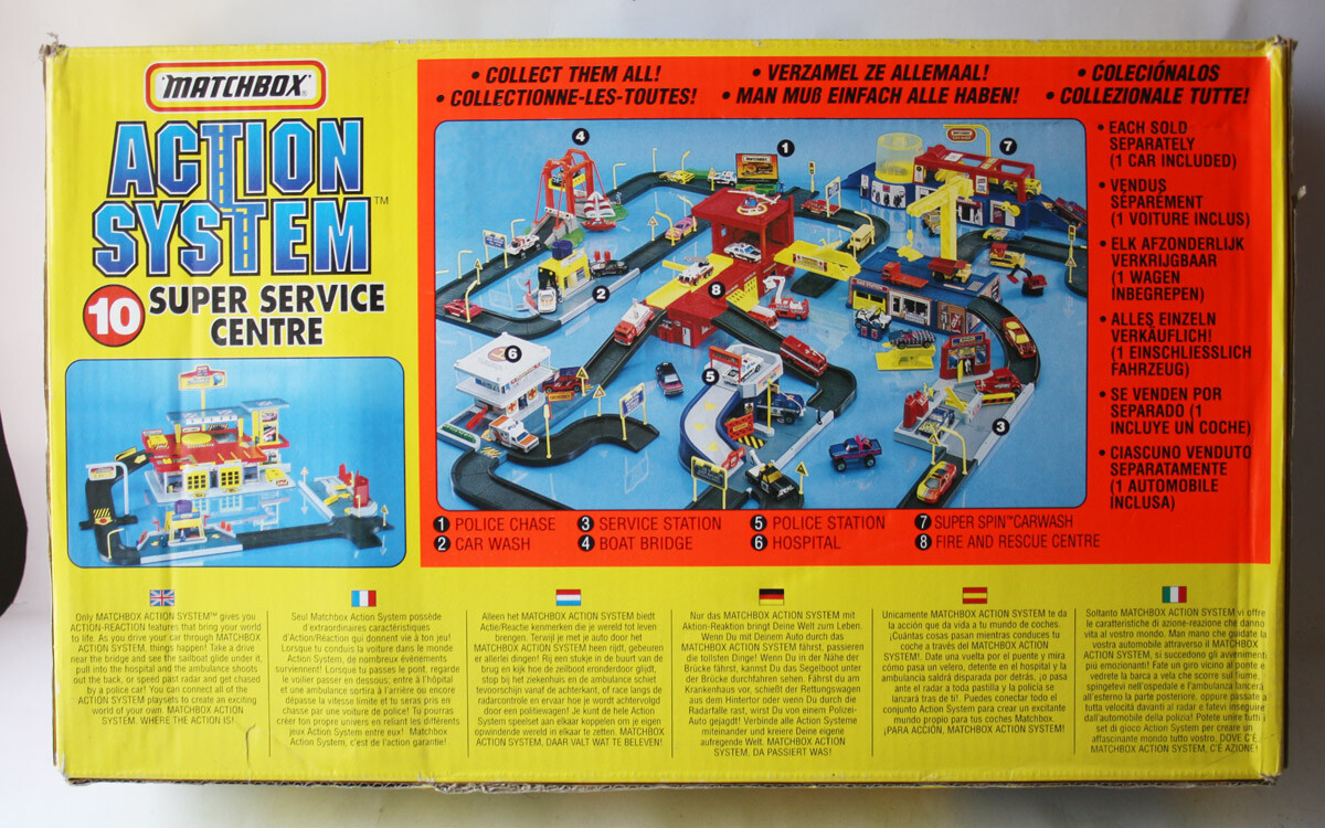 RARE VINTAGE 1996 MATCHBOX ACTION SYSTEM SUPER SERVICE CENTRE