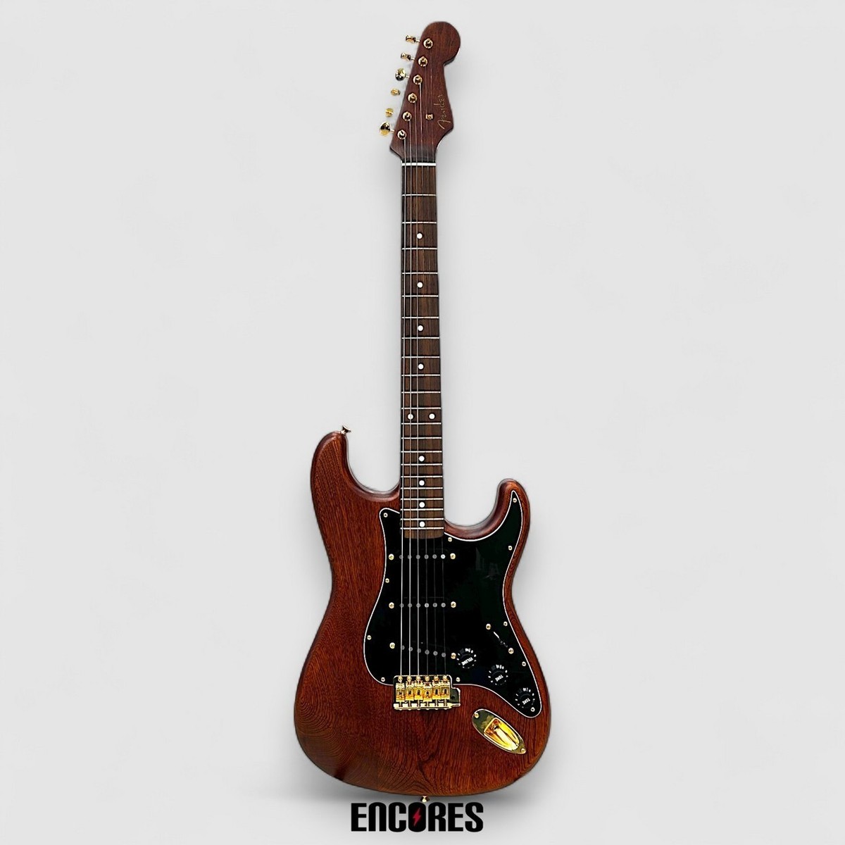 Fender Japan ST-62 Stratocaster Walnut SN.N018936 1990s electric