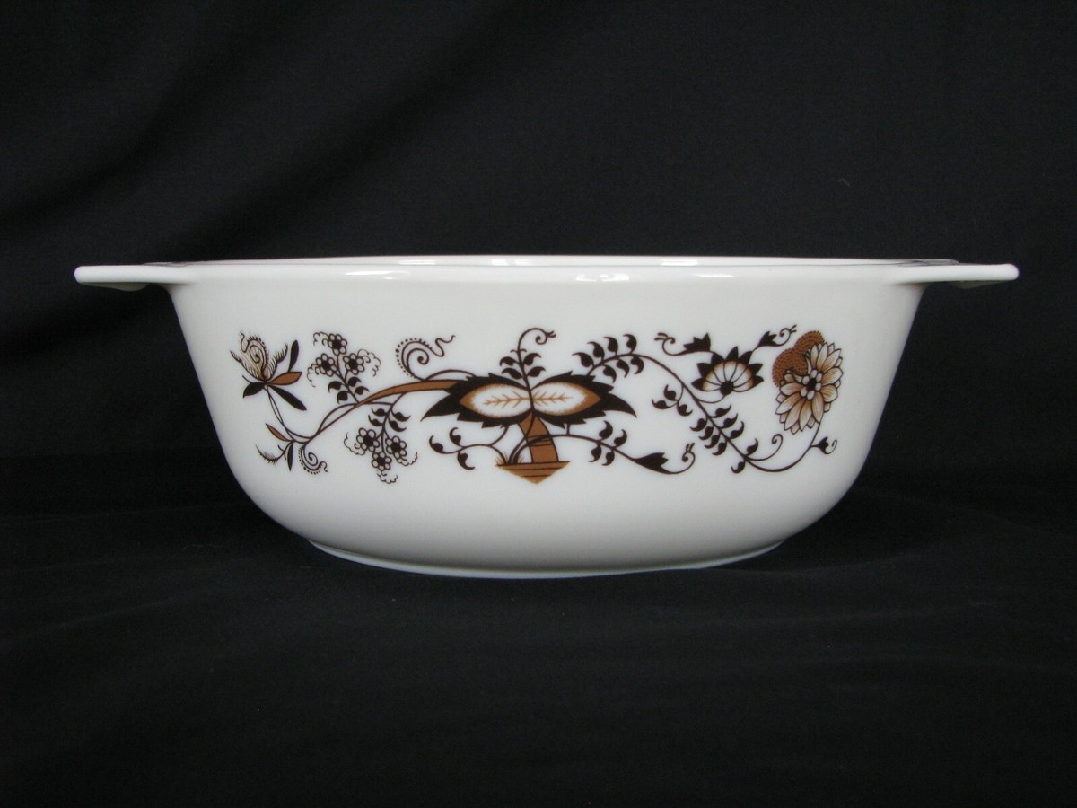 Vintage Pyrex England Brown Floral Vine 8