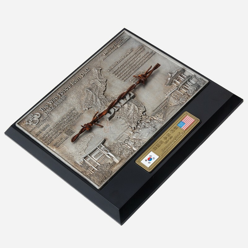 Limited edition!!]The wire fence from DMZ w/tin casting frame_Made