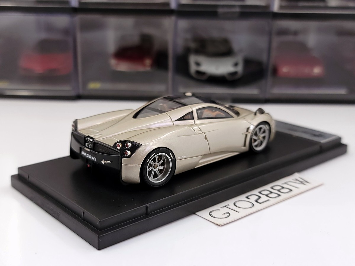 Peako 1:43 scale Pagani Huayra 2011 Motorshow - Champagne/Gold | eBay